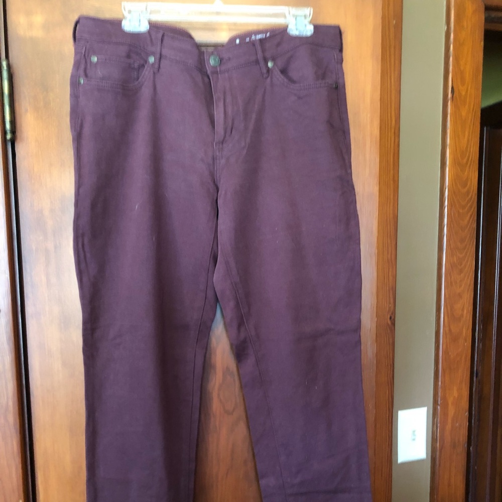 Women’s Eddie Bauer pants